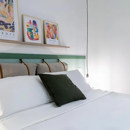 Apartman Stylish With An Arty Touch Fast Wifi Trieszt
