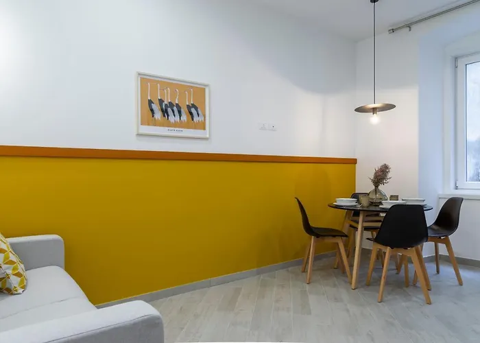 Stylish With An Arty Touch Fast Wifi Trieste