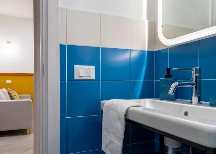 Stylish With An Arty Touch Fast Wifi * Trieste